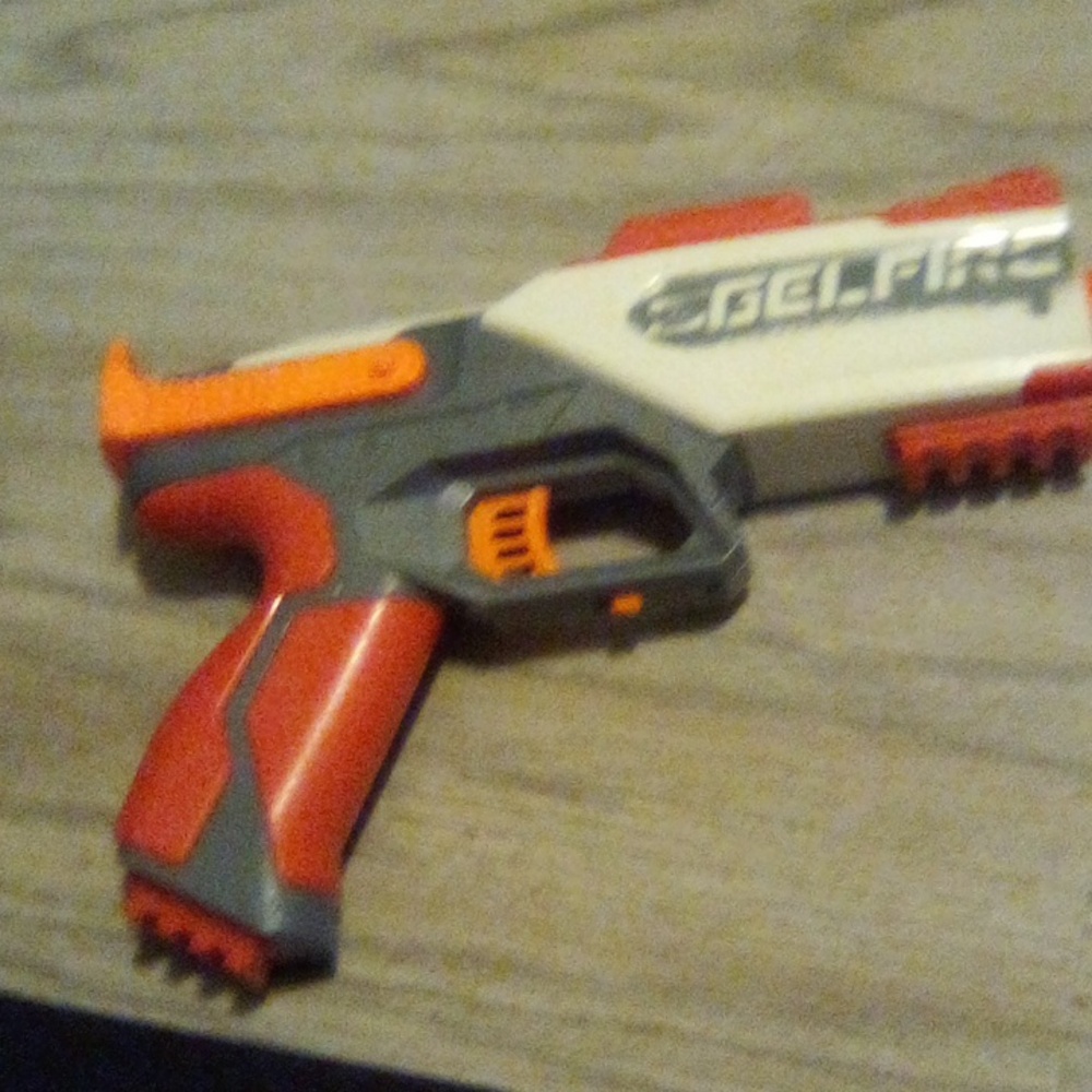 Play gun